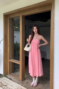 Hazel Scallop Hem Midi Dress Pink