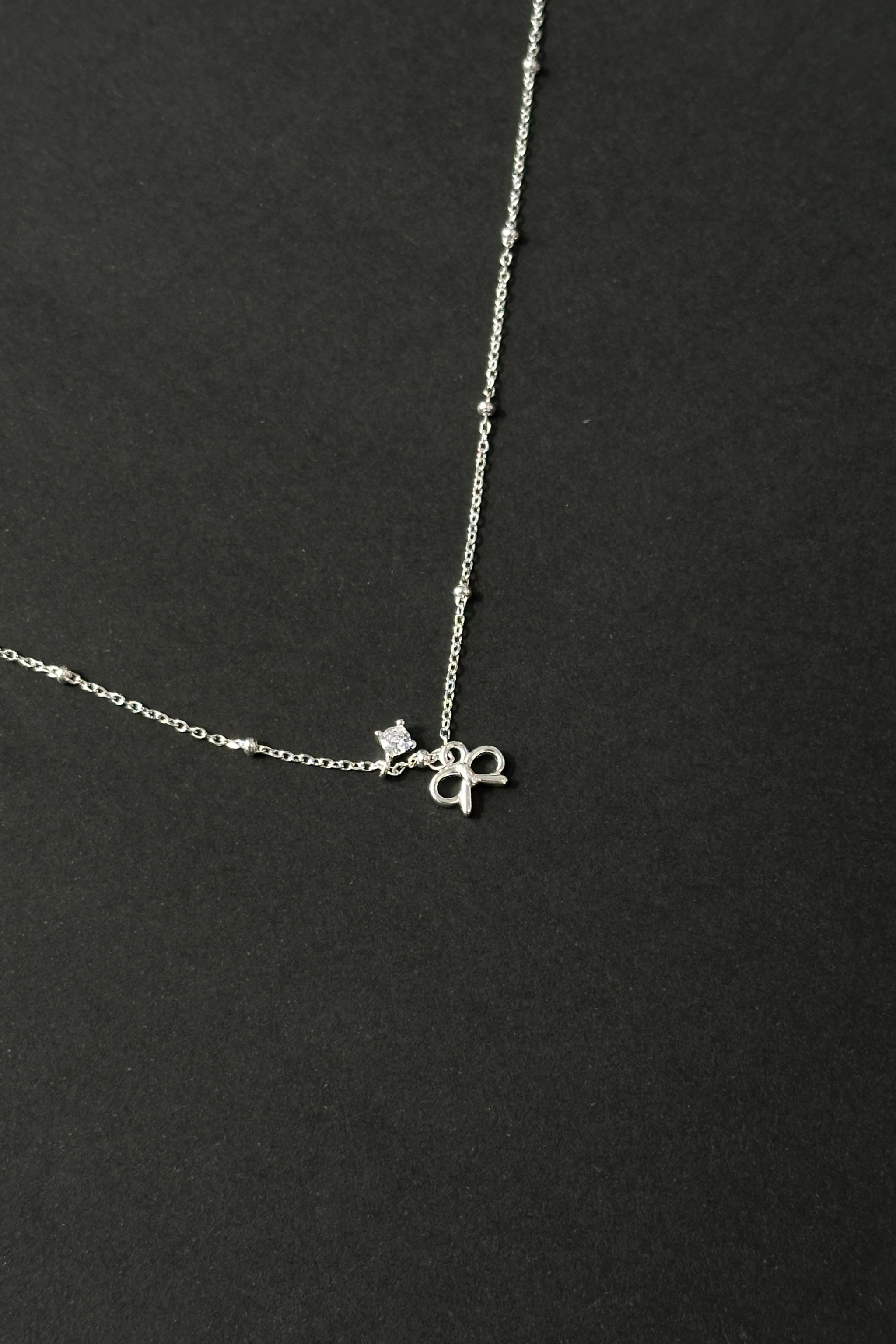 Ballerina Ribbon Necklace Silver