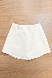 Wear Anywhere Curved Hem Skorts Ivory