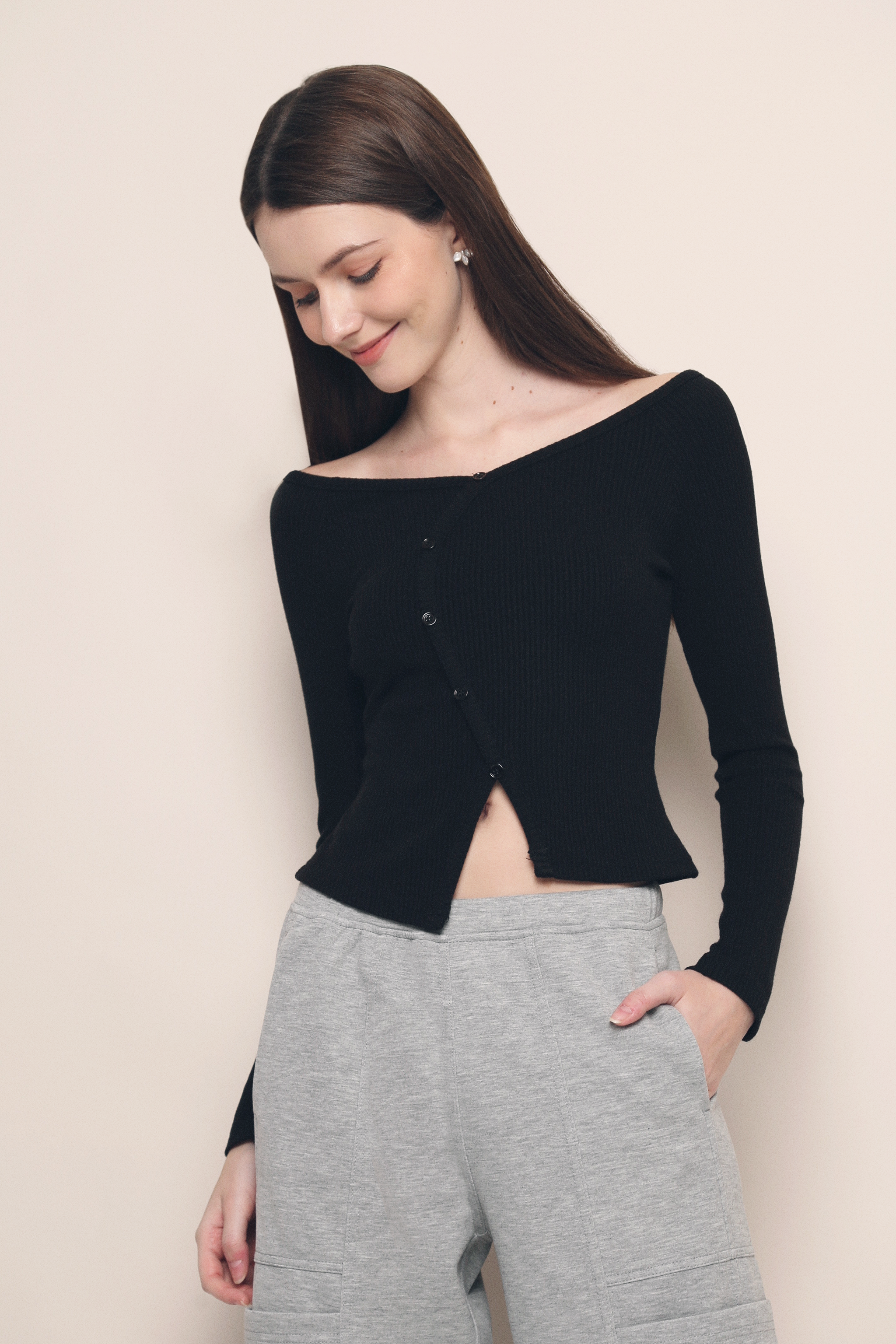 Annalise Off The Shoulder Top Black