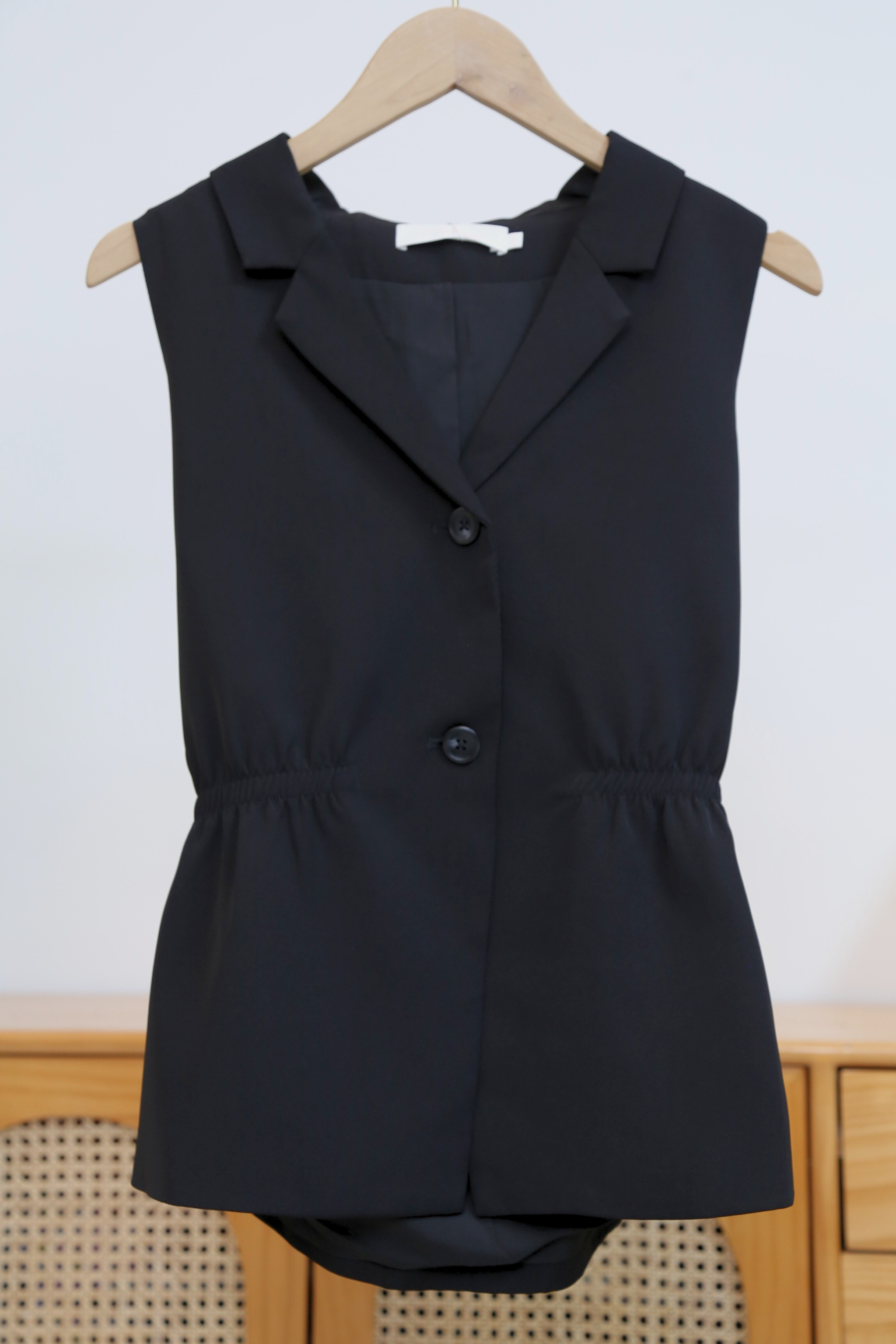 Axis Waistline Vest Top Black