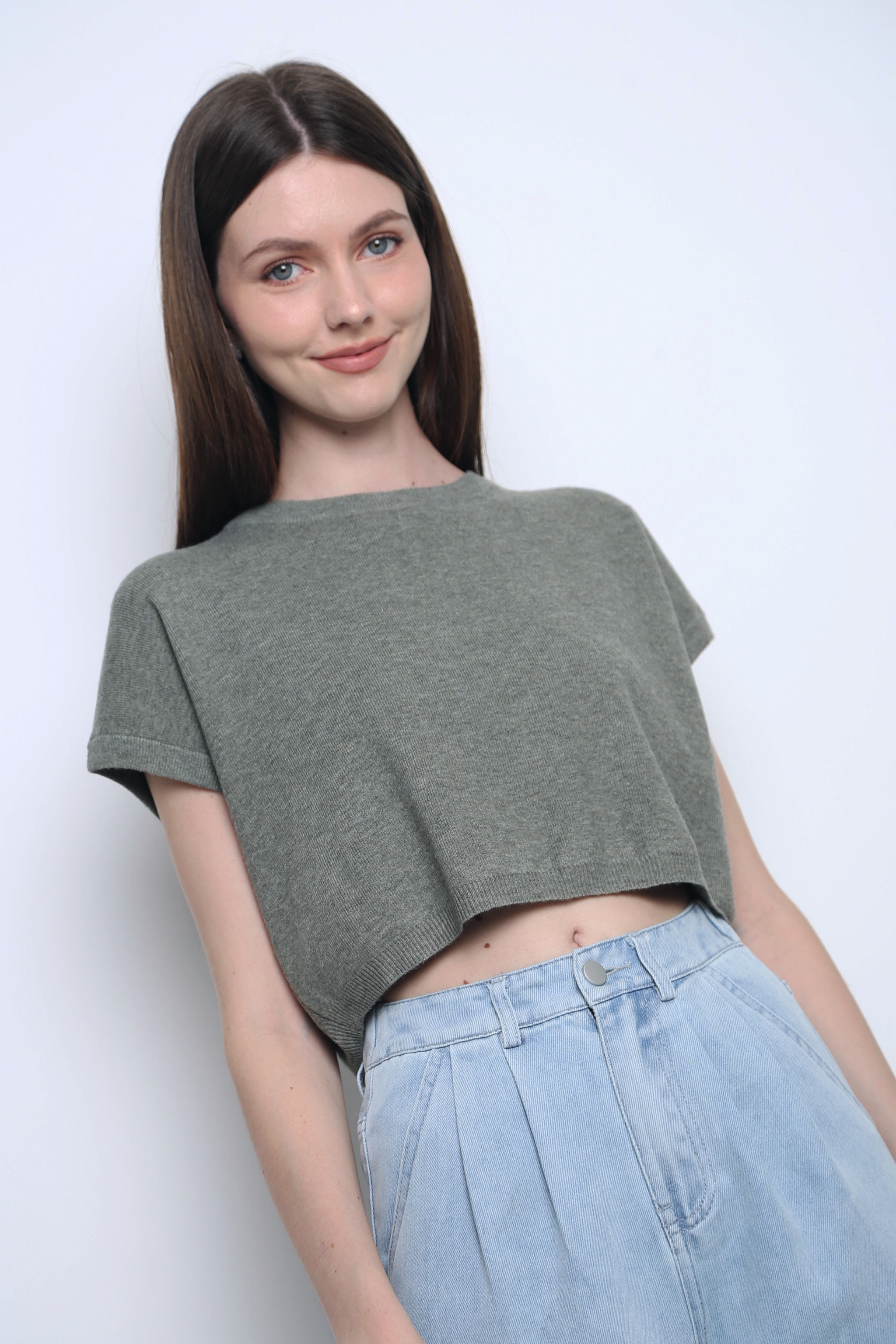 Bambam Cropped Knit Olive