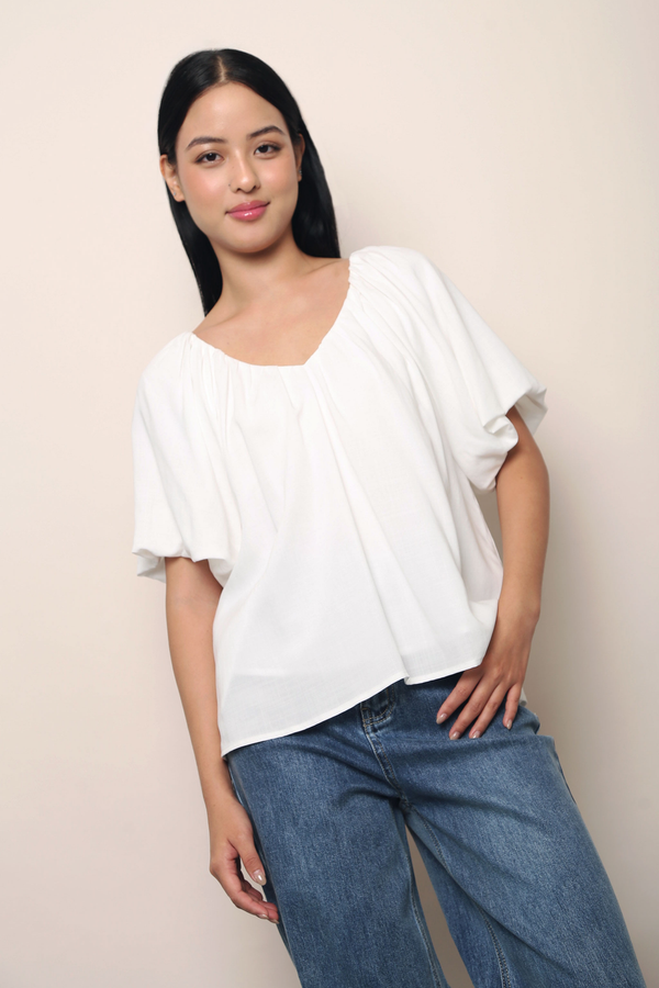 Bisou Pleat Around Blouse White