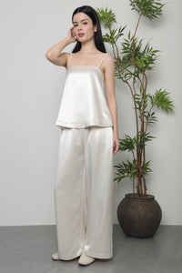 Night Fever 2-Piece Set Frosted Pearl