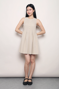 Classic Pintuck Dress Nude