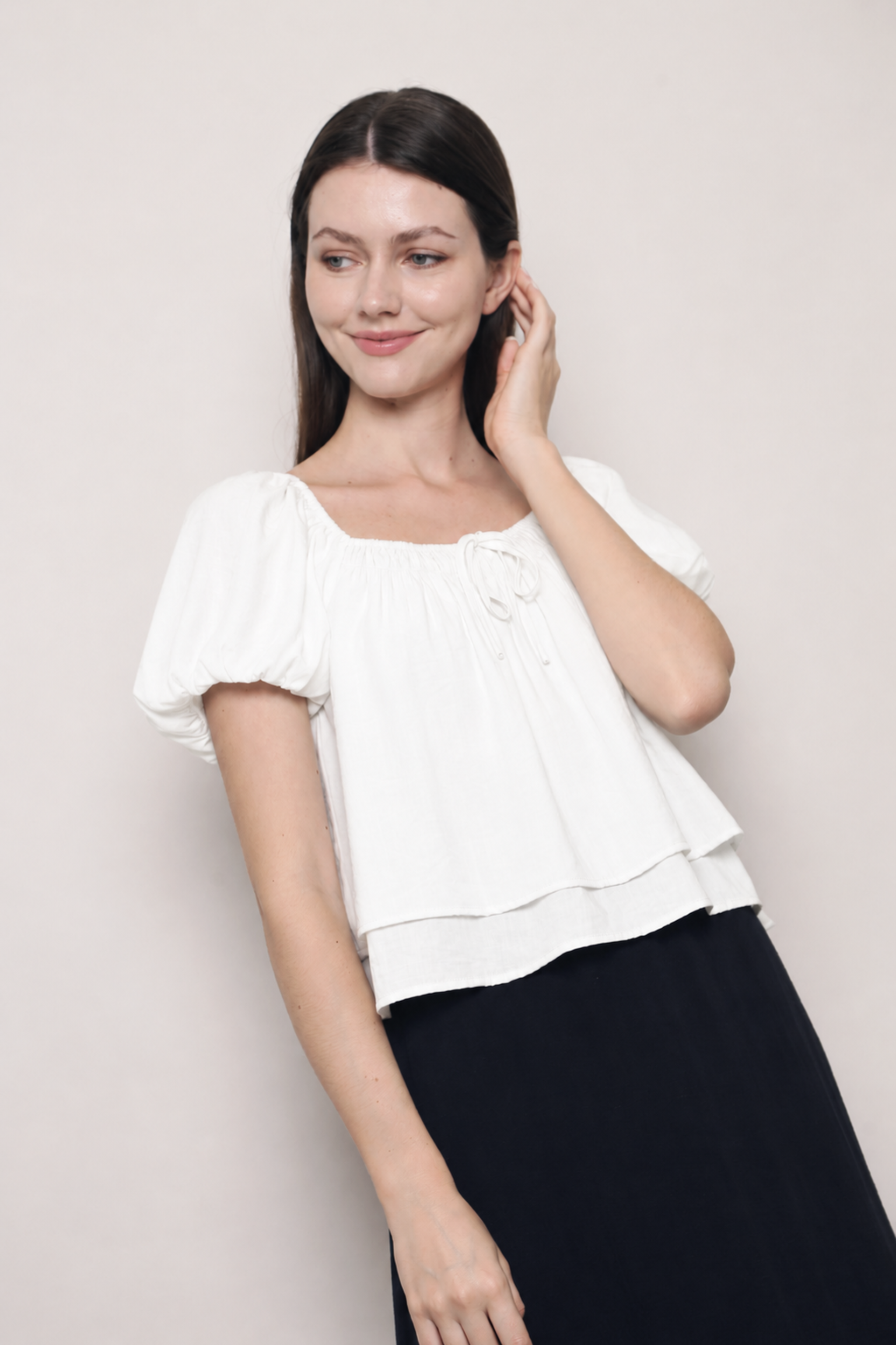 Cloud Line Puff Sleeves Top White