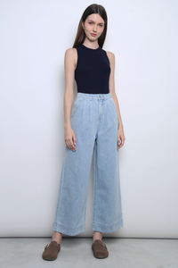 Coastline Pleat Denim Jeans