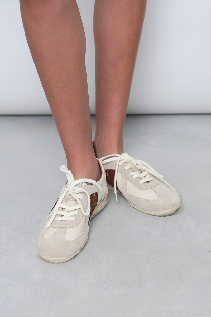 Contrast Accent Court Sneakers White