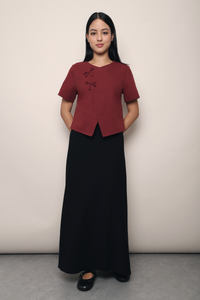 Court V2 Midi Skirt Black (Restock)