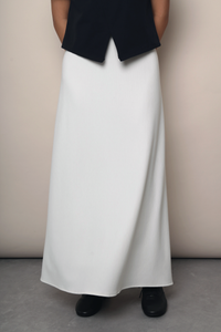 Court V2 Midi Skirt White (Restock)