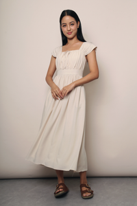 Dreamy Fan Sleeves Pleat Dress Ivory