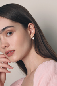 Mismatch Pearl Earrings