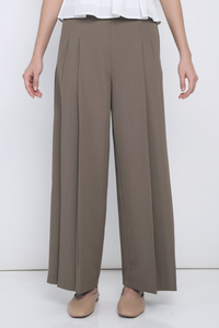 Eulalie Pleated Smart Pants Brown