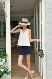 Finishing Pleat Top Ivory (Restock)
