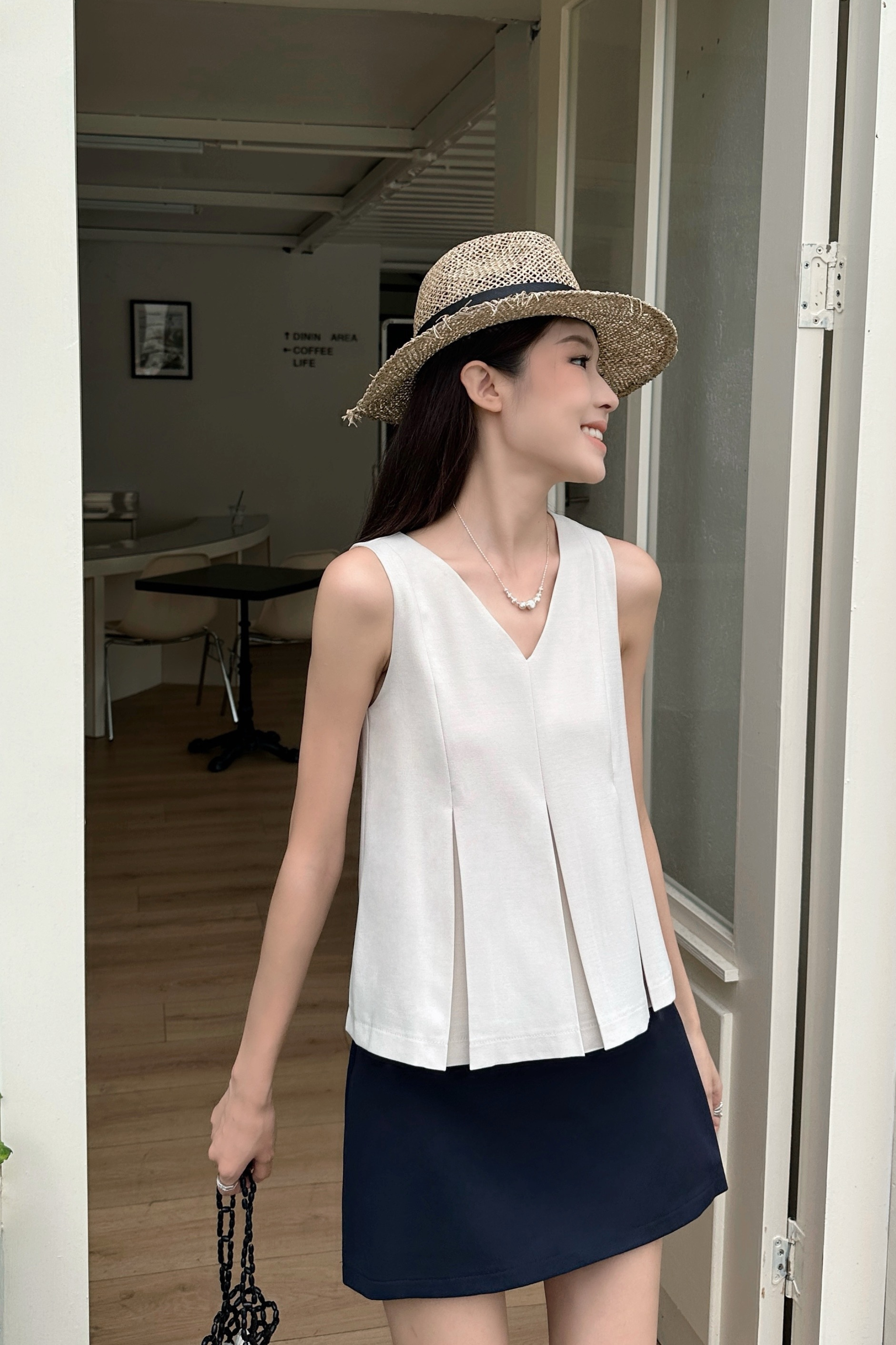 Finishing Pleat Top Ivory (Restock)
