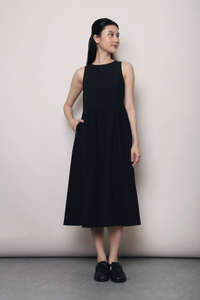 Flinders Sleeveless Midi Dress Black (Restock)