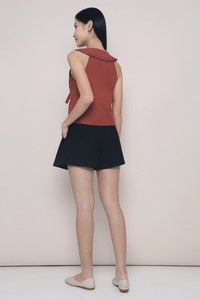 Hansel Pleated Sleeveless Blouse Brick