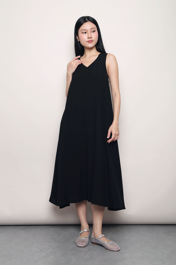 Juniper V Neck Midaxi Dress Black