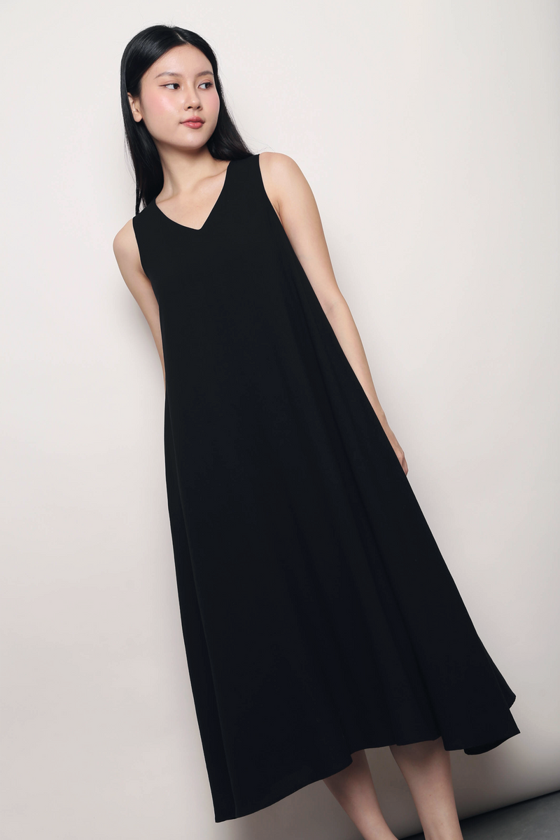 Juniper V Neck Midaxi Dress Black