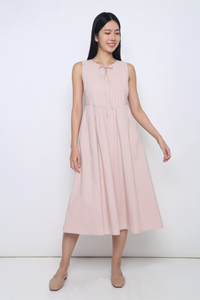 Freesia Pintuck Midaxi Dress Blush
