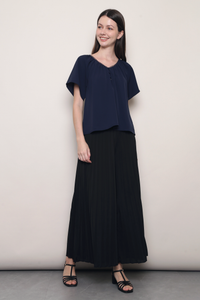 Loop Muse Flutter Blouse Navy
