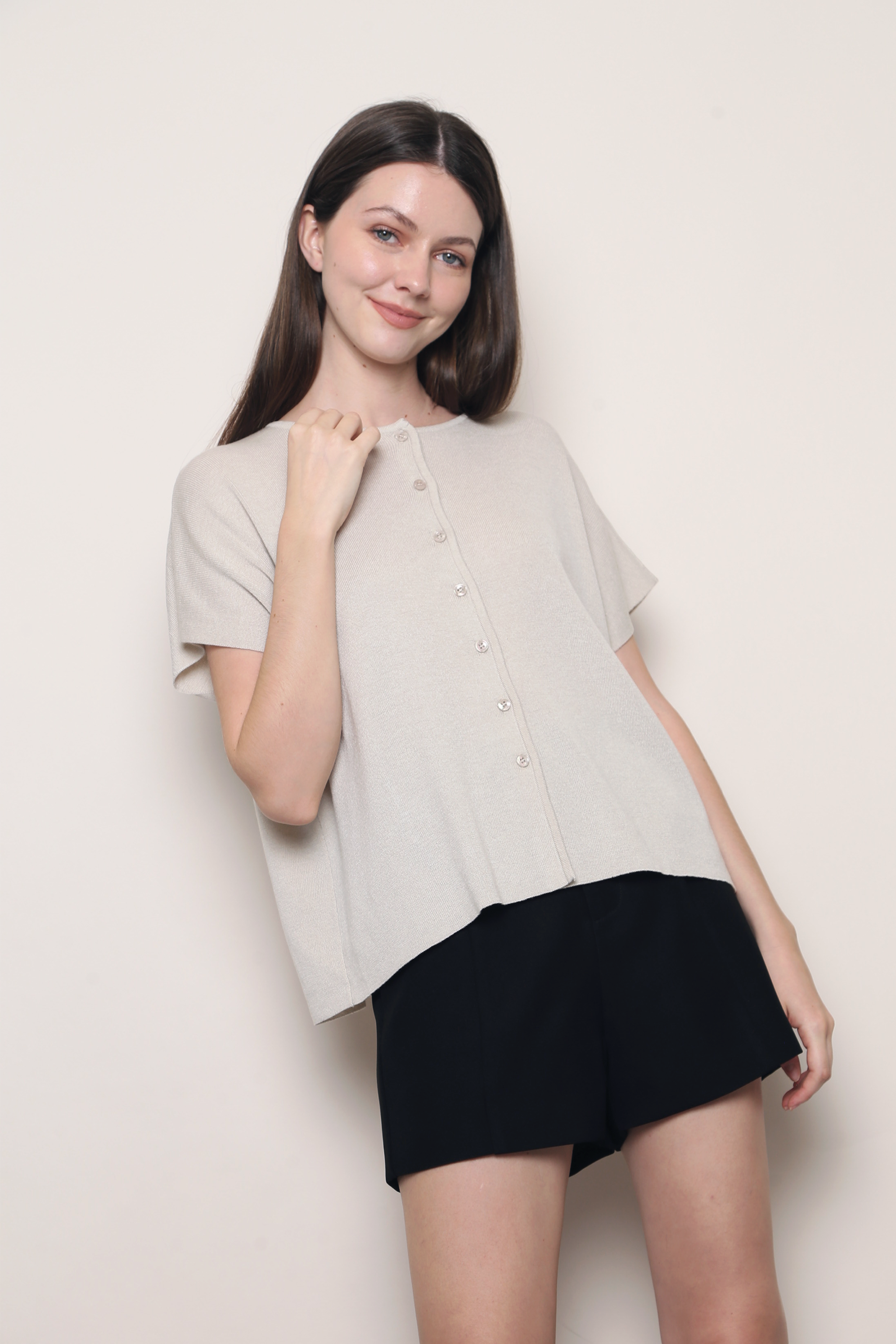 Manhattan Button Down Knit Blouse Beige (Backorder)
