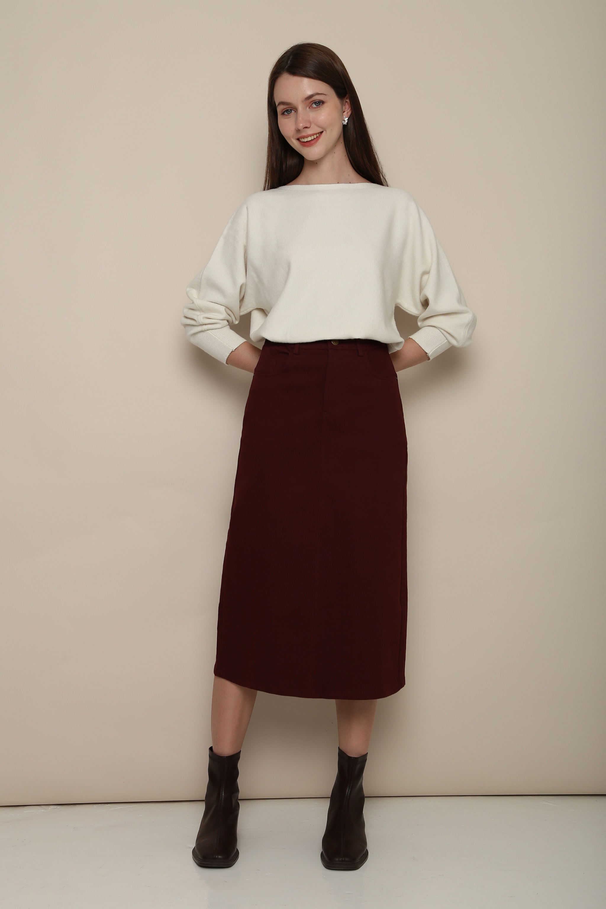 Mirae Column Skirt Burgundy