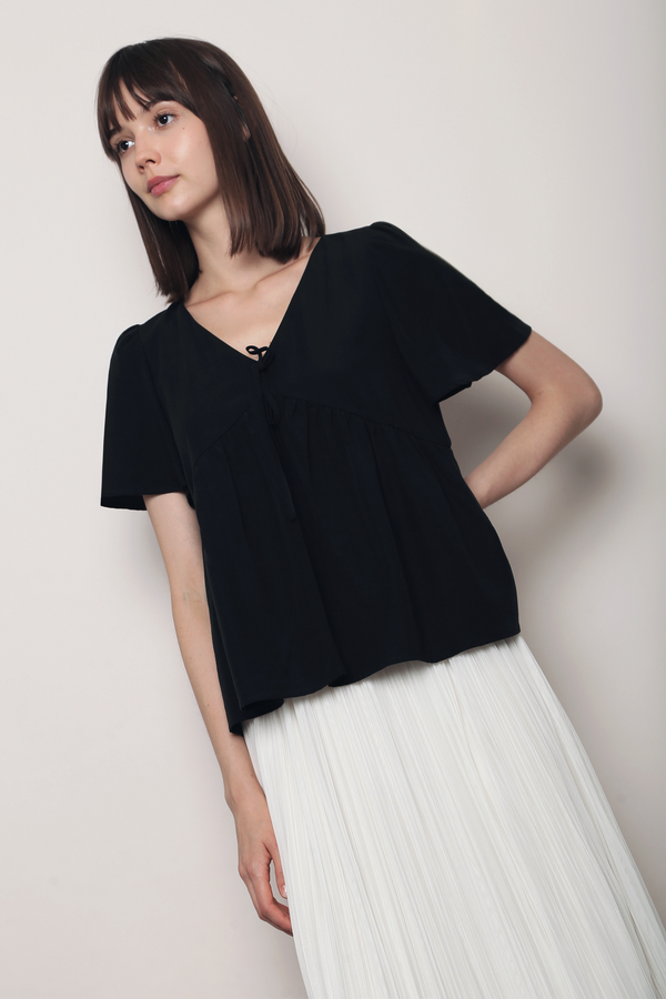 Musee Ribbon Babydoll Top Black