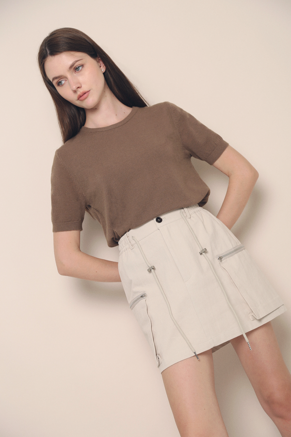 Ryleigh Slim Fit Knit Blouse Camel