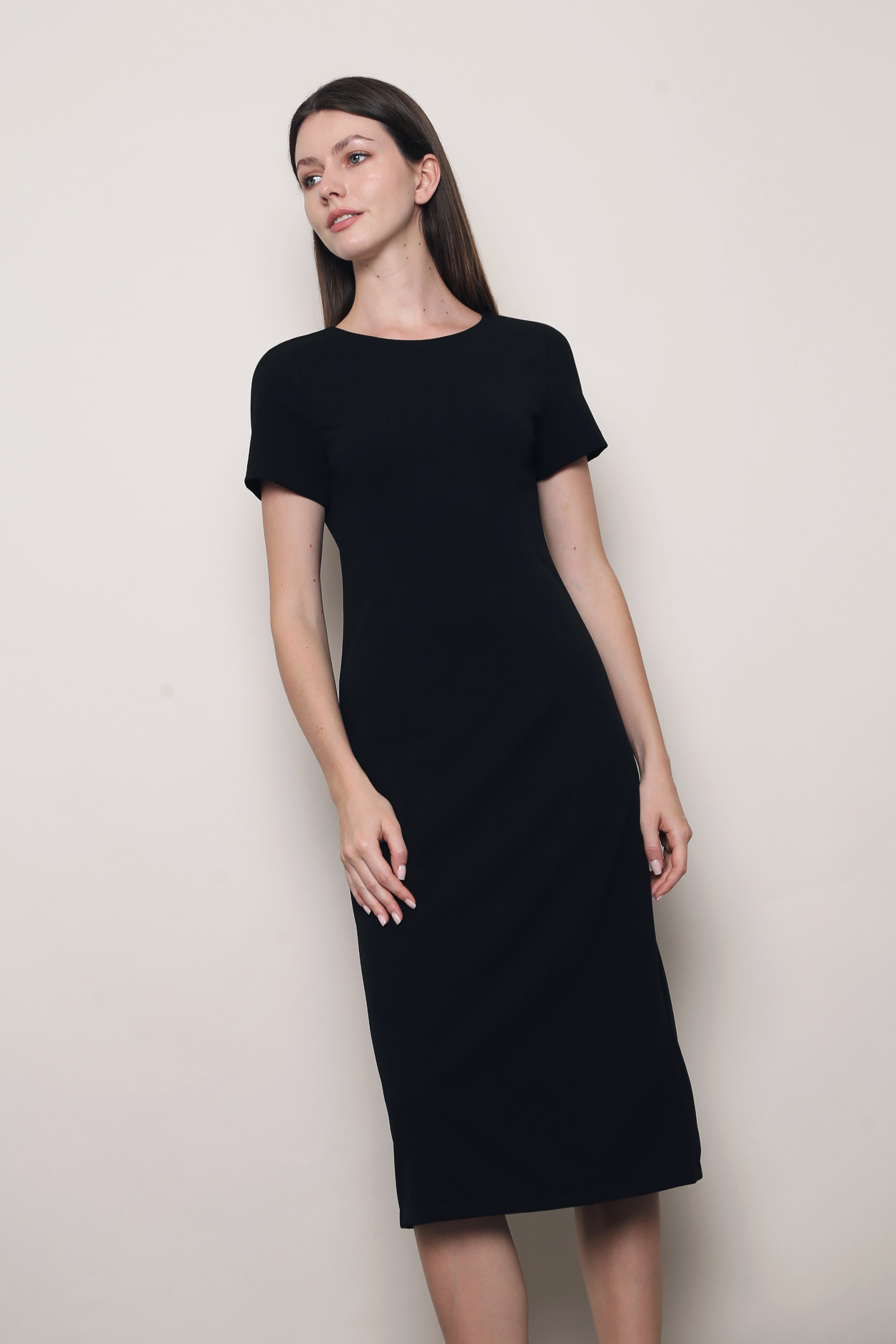 Sable Shift Midi Dress Black