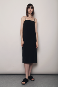 Signature Column Midi Dress Black