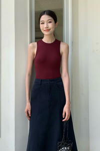Snoozie Padded Tank Merlot (Restock)