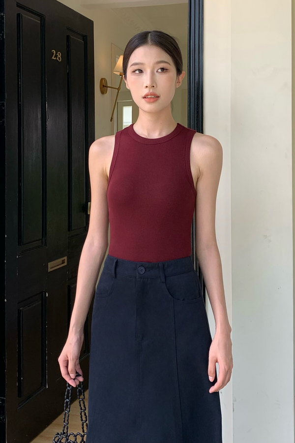 Snoozie Padded Tank Merlot (Restock)