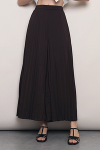 (Petite) Soft Motion Pleated Pants Brown
