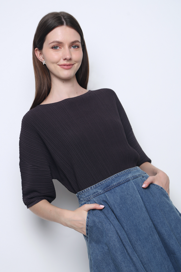 Tosca Micro Pleat Knit Blouse Ash Brown (Restock)