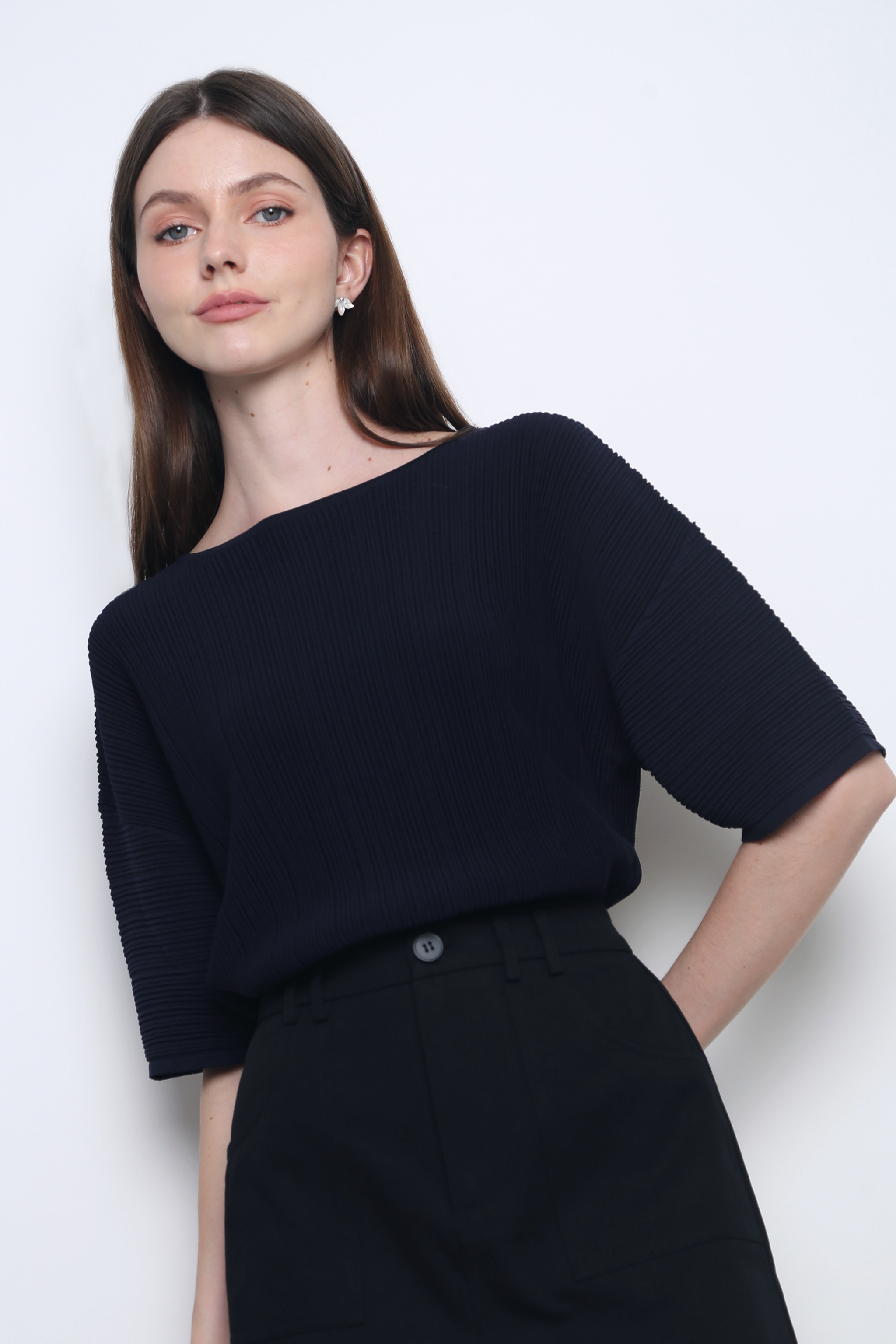 Tosca Micro Pleat Knit Blouse Navy (Restock)