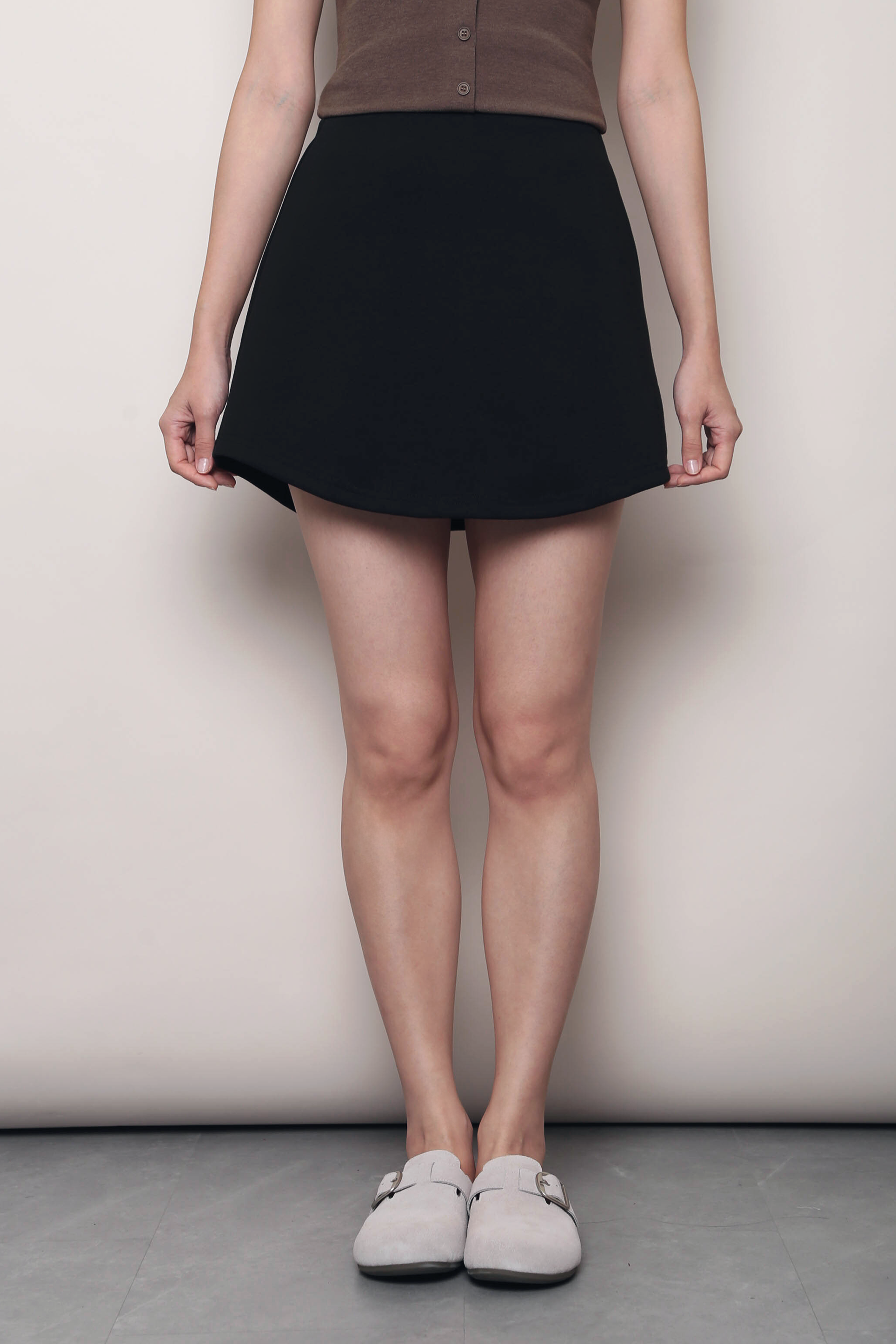 Wear Anywhere Curved Hem Skorts Black (Backorder)