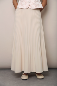 Whisper Pleat Fishtail Skirt Ivory (Retock)