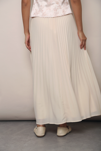 Whisper Pleat Fishtail Skirt Ivory (Retock)