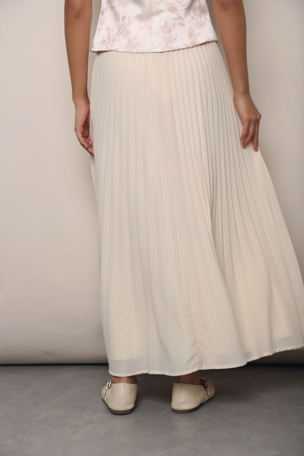 Whisper Pleat Fishtail Skirt Ivory (Retock)
