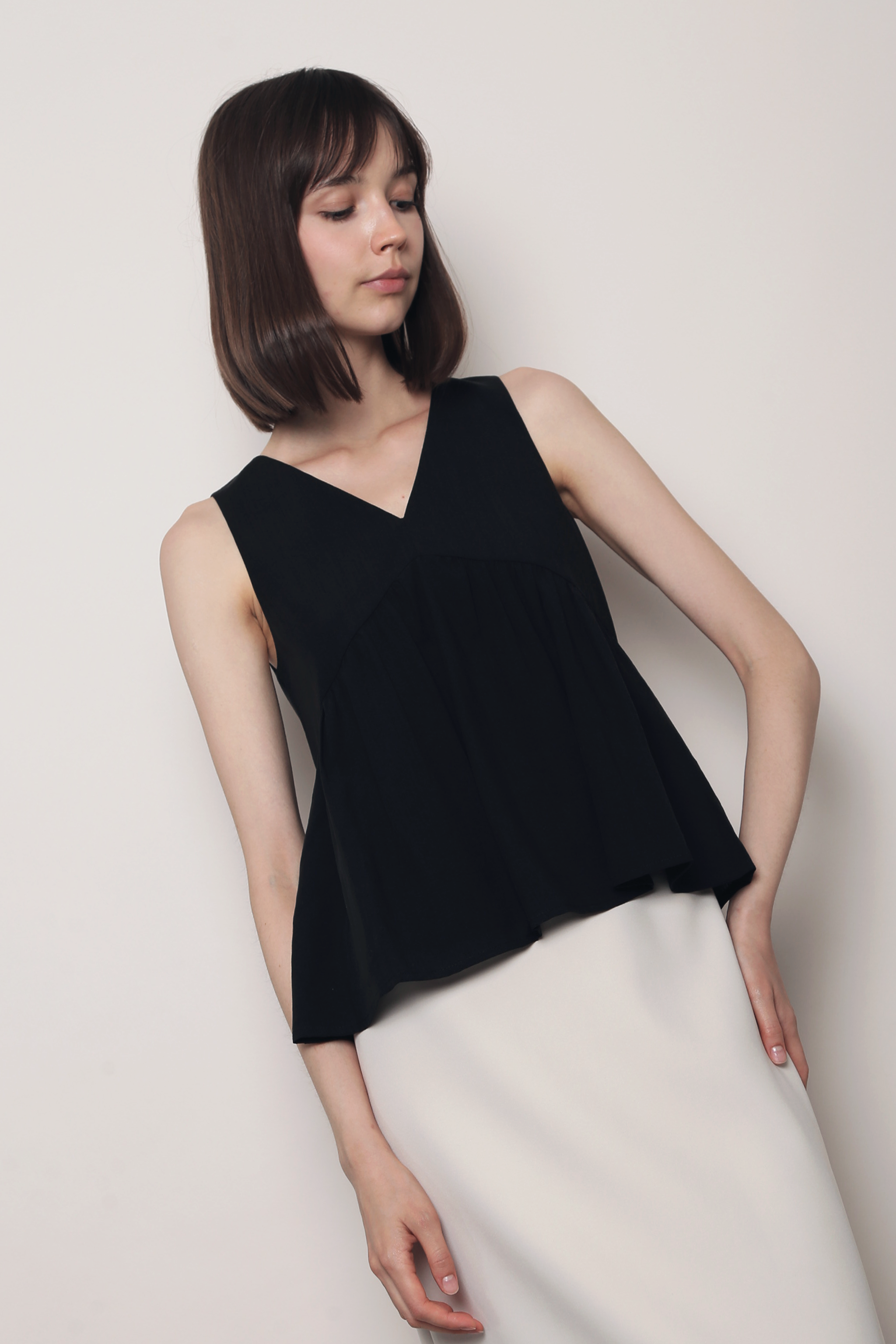 With Love Sleeveless Blouse Black (Backorder)