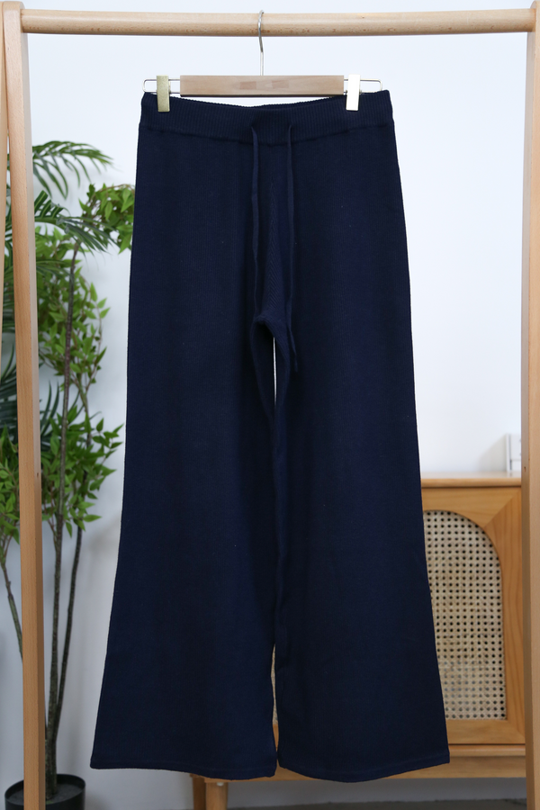 All In Knit Slacks Navy