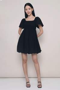 Avelie Smocked Bubble Dress Black