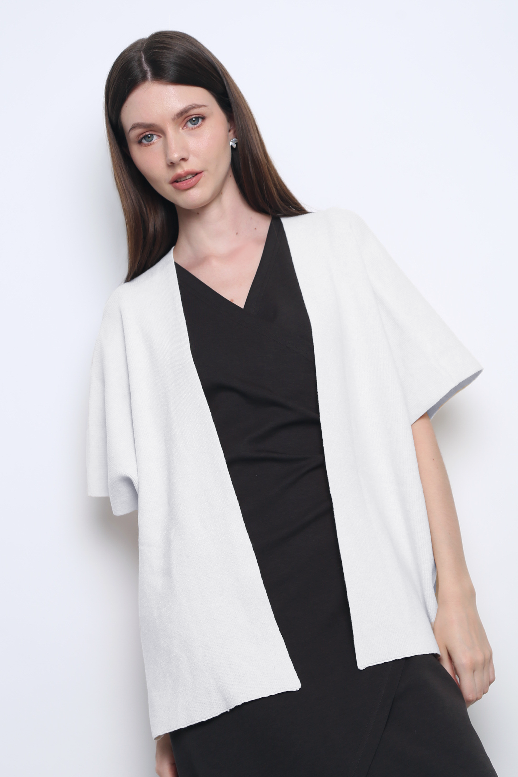 Chate V2 Drape Cardigan White (Restock III)