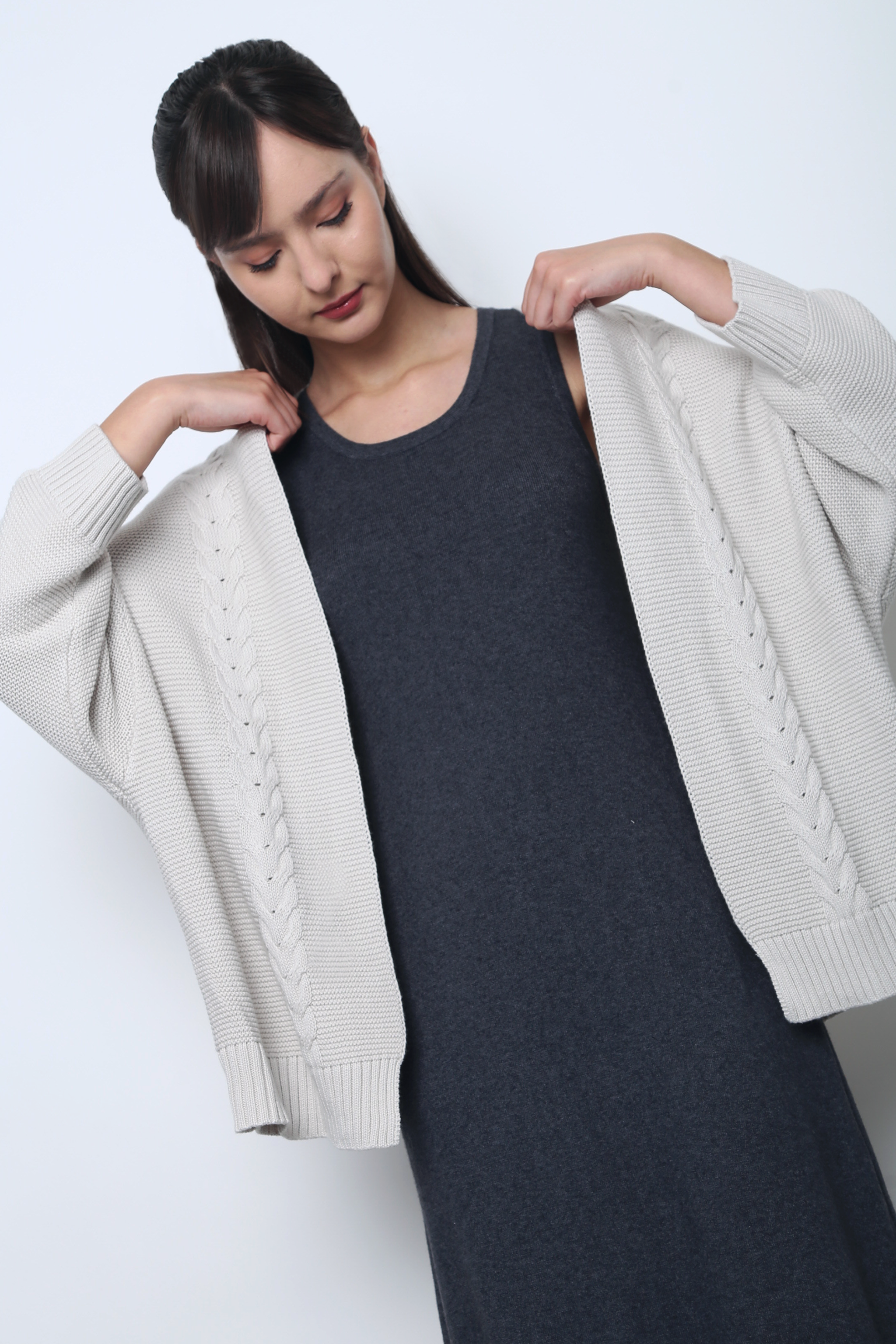 Cloudy Oversized Cable Knit Cardigan Stone White