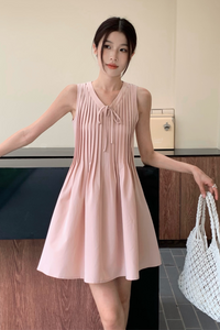 Darling Pleat Dress Powder Pink
