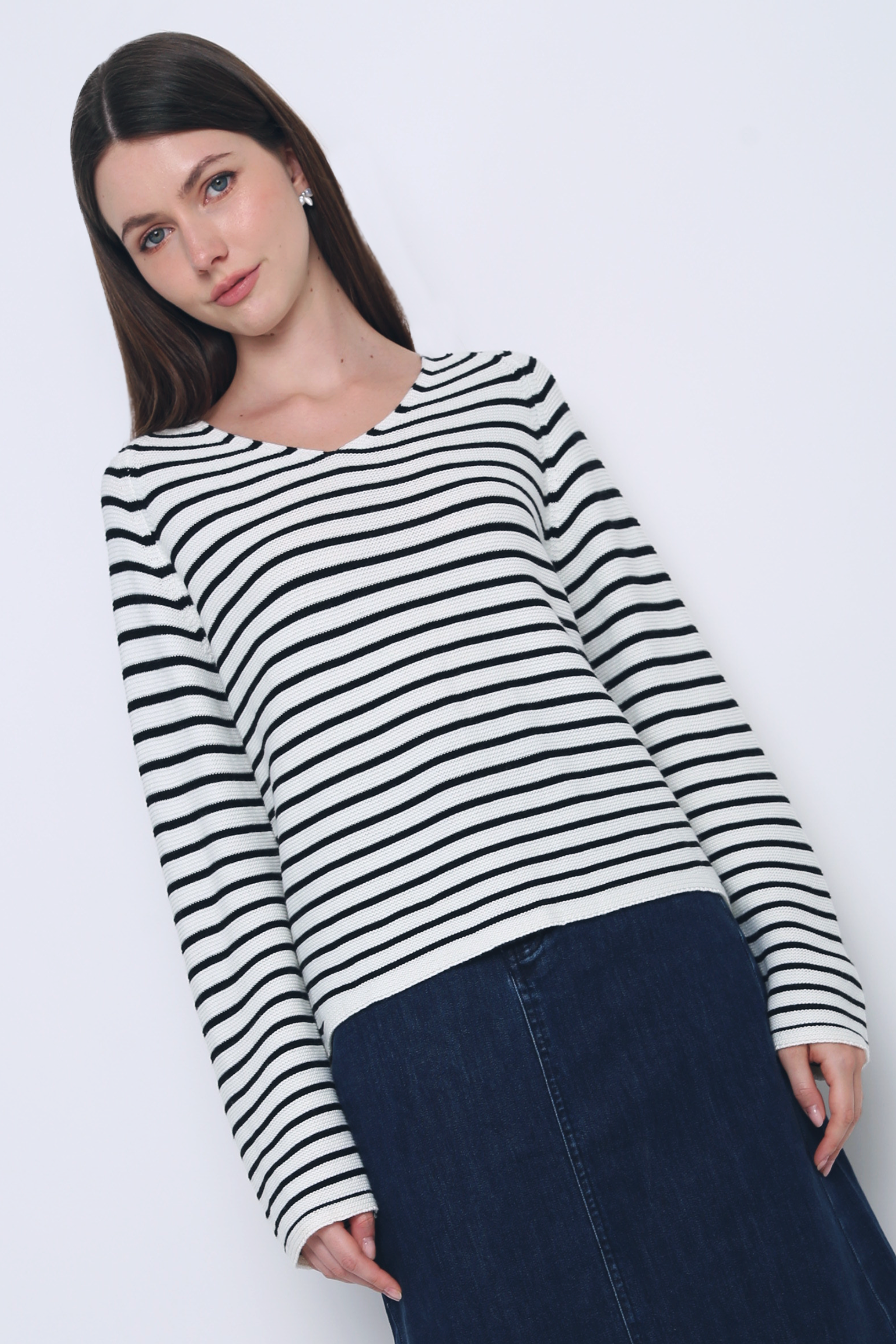 Essential Stripes Knit Top White & Black