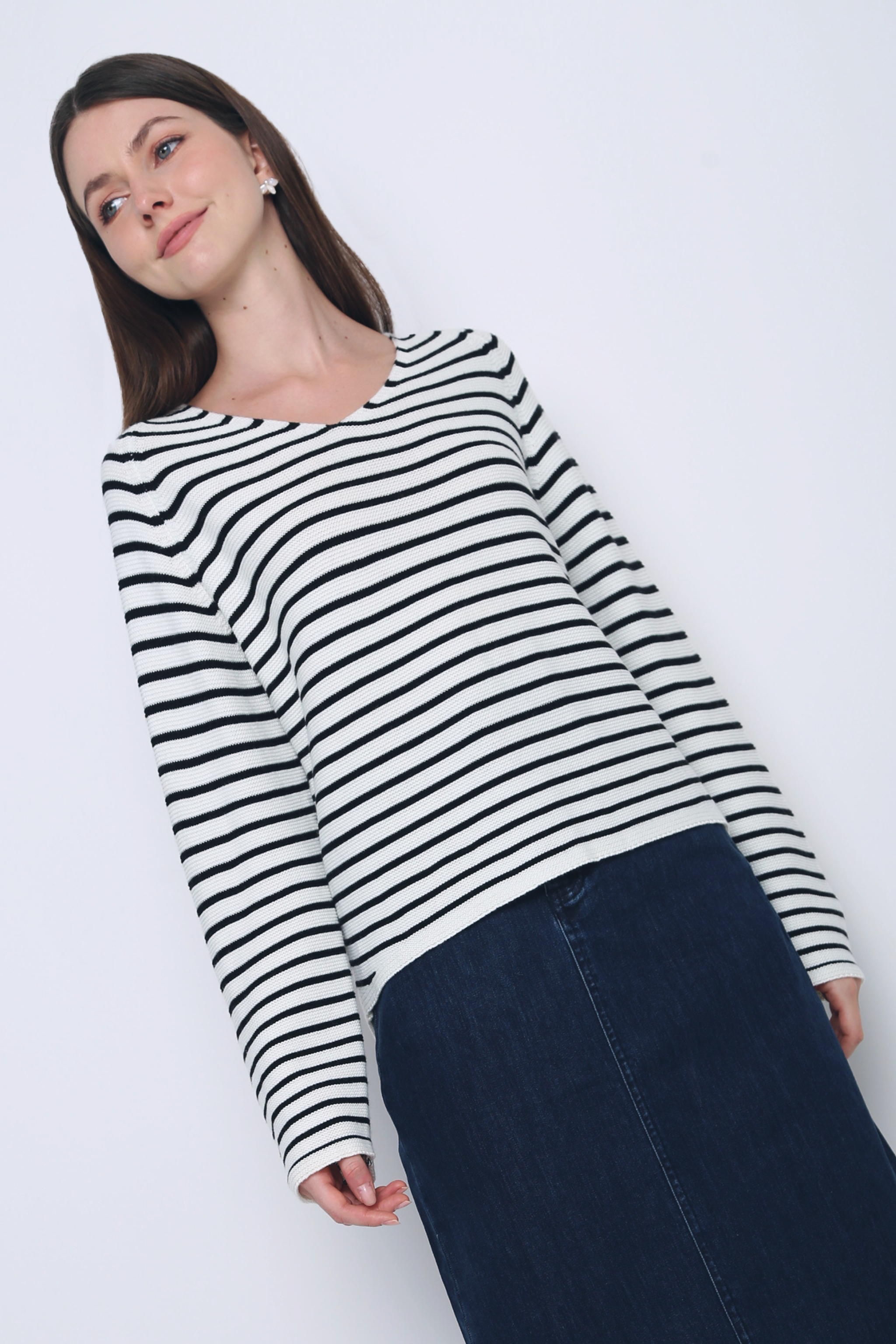 Essential Stripes Knit Top White & Black