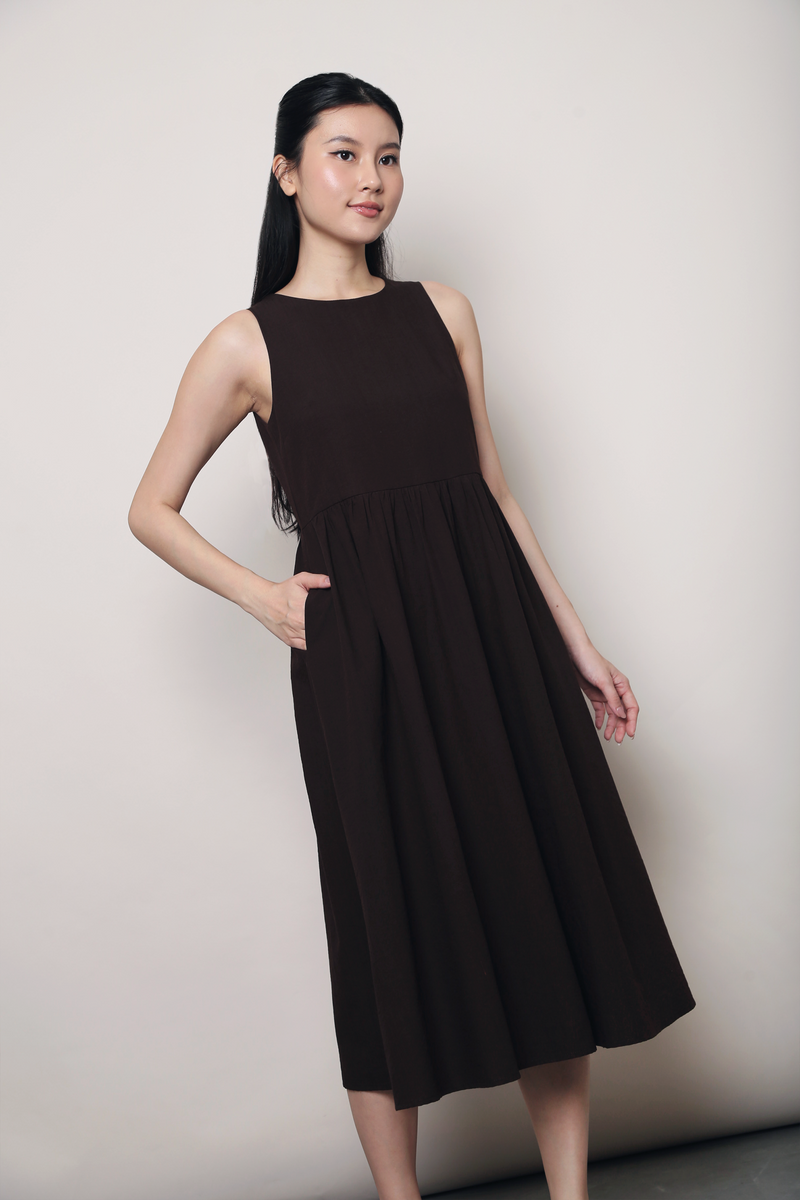 Flinders Sleeveless Midi Dress Brown (Restock)