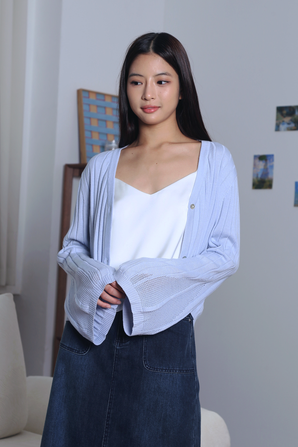 Flute Trumpet Sleeves Cardigan Powder Blue (Backorder)